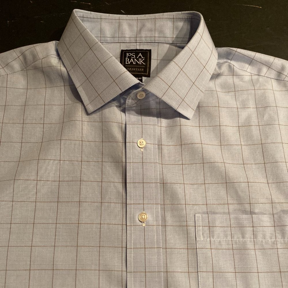 NWT Jos A Bank Traveler Mens long Sleeve Button Down Shirt Blue Checks